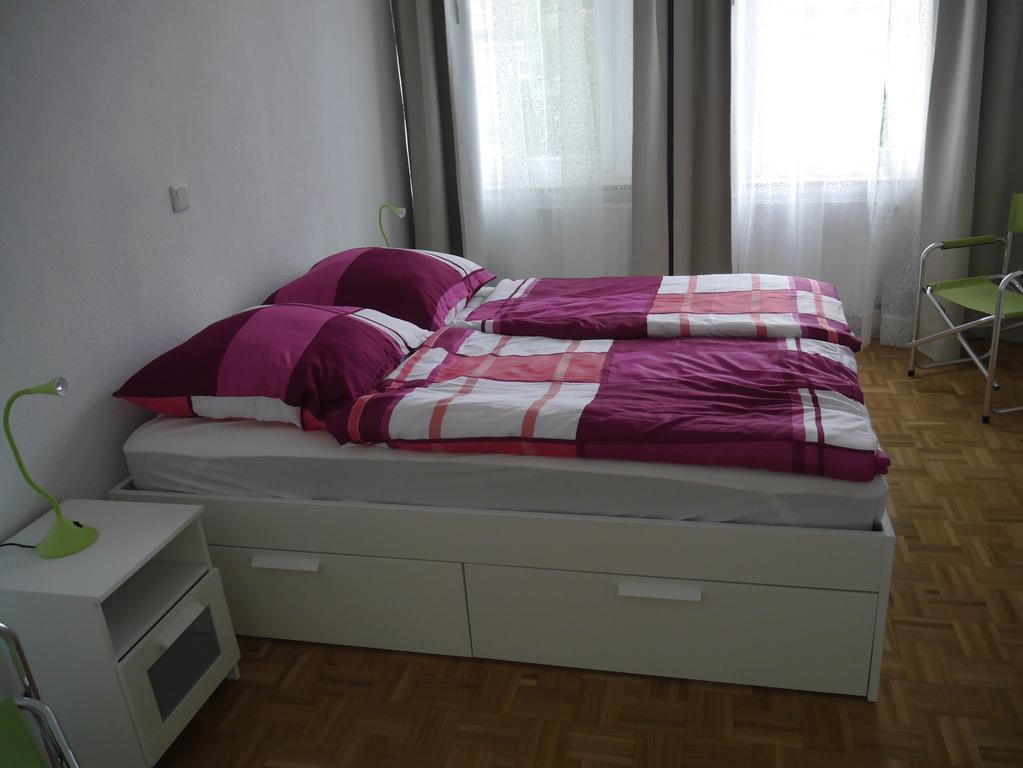 Schoene Ferien Und Messewohnung Naehe Duesseldorf Und Koeln Haan Exteriör bild